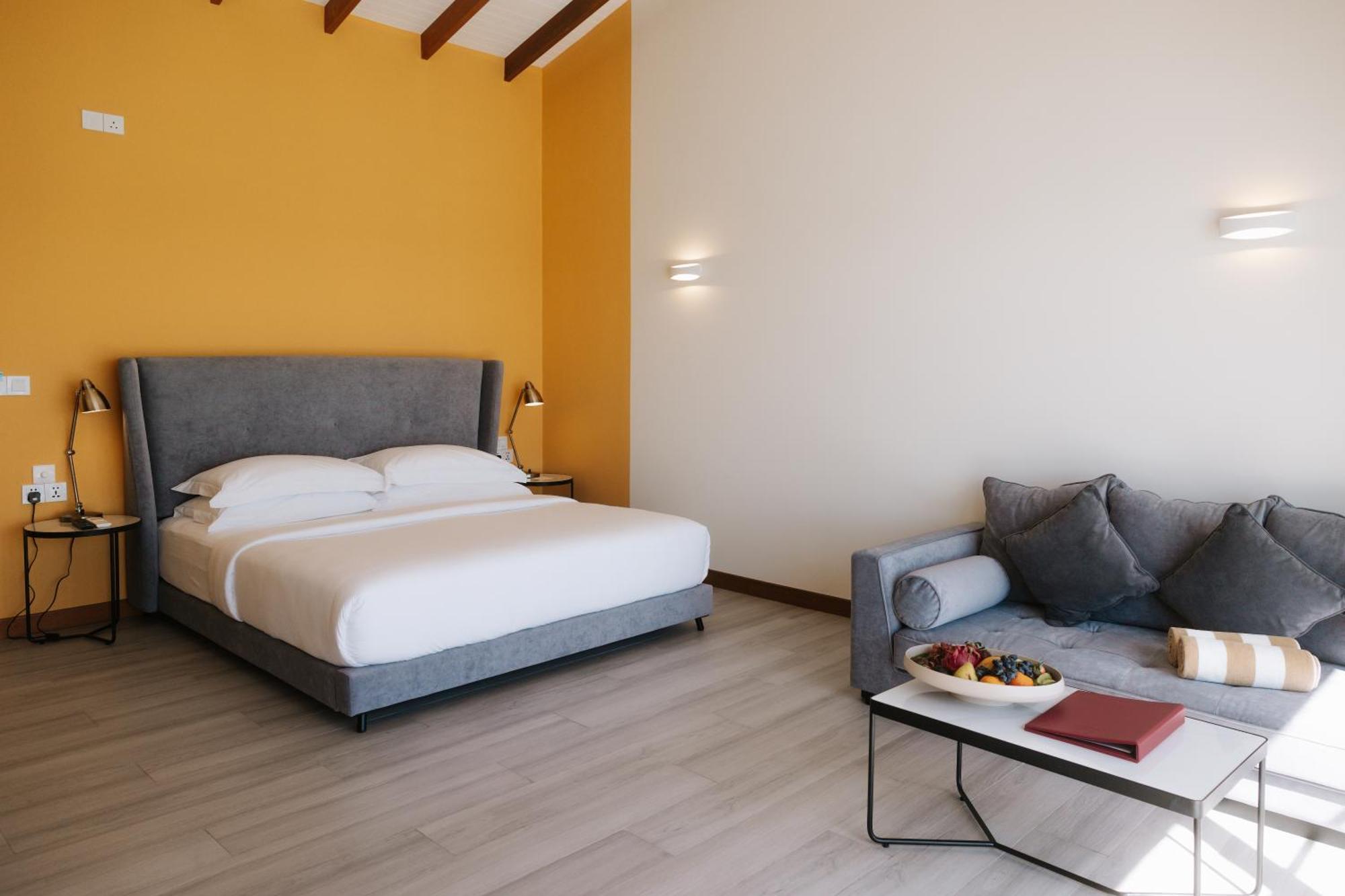 Joy Island Maldives All Inclusive Resort มาเล ภายนอก รูปภาพ