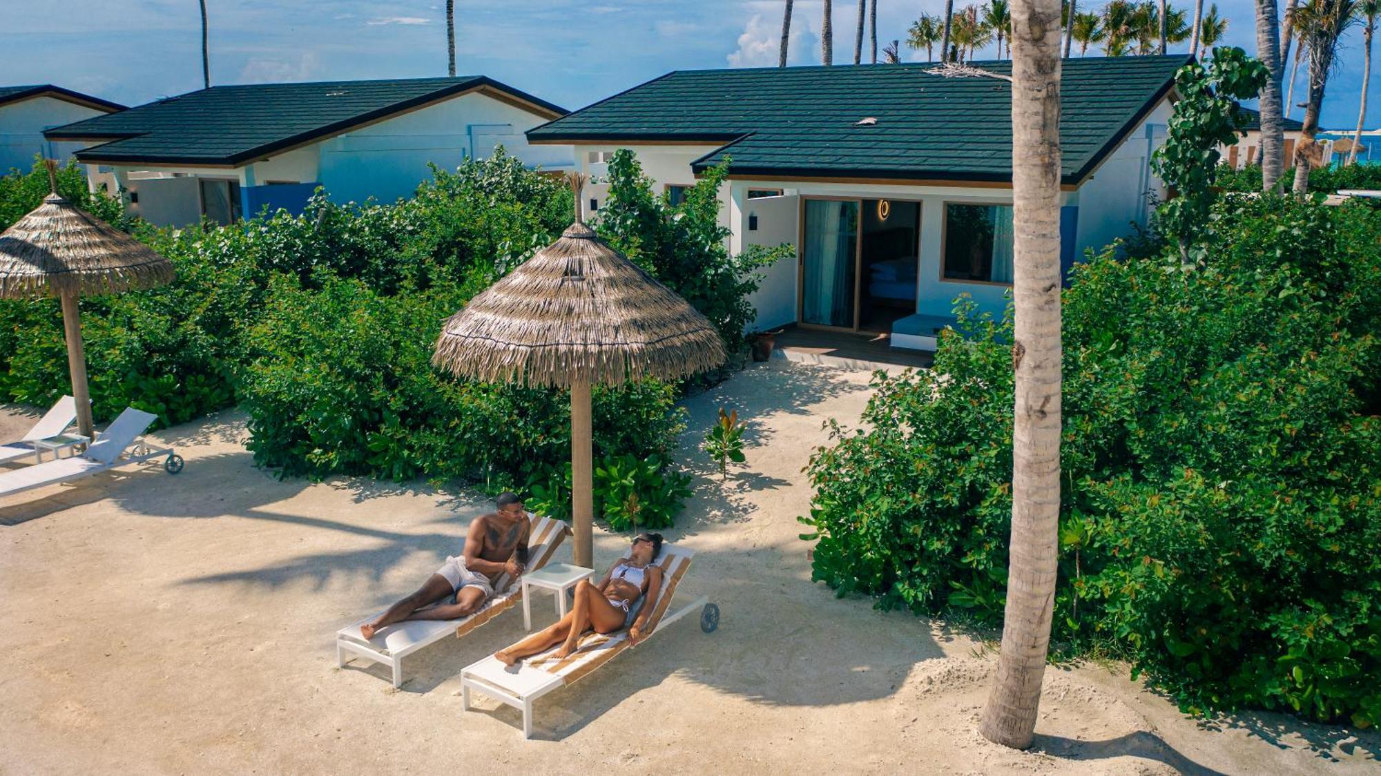 Joy Island Maldives All Inclusive Resort มาเล ภายนอก รูปภาพ